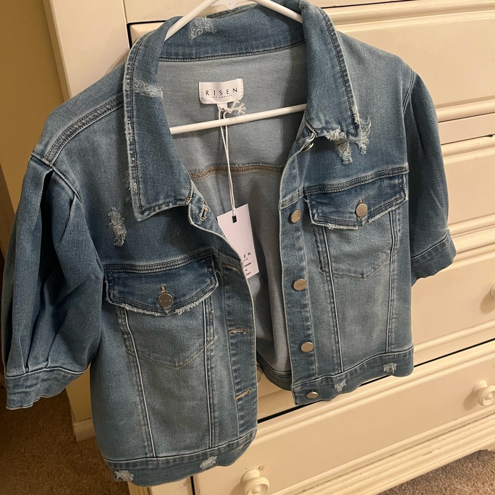 NWT Risen Distressed Crop Denim Jacket in 1XL